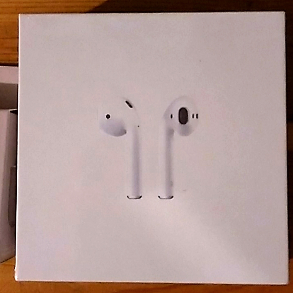 AirPods